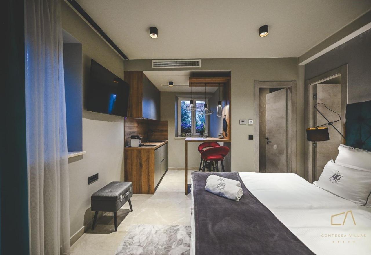 Galija Luxury Suites Krk Town Dış mekan fotoğraf