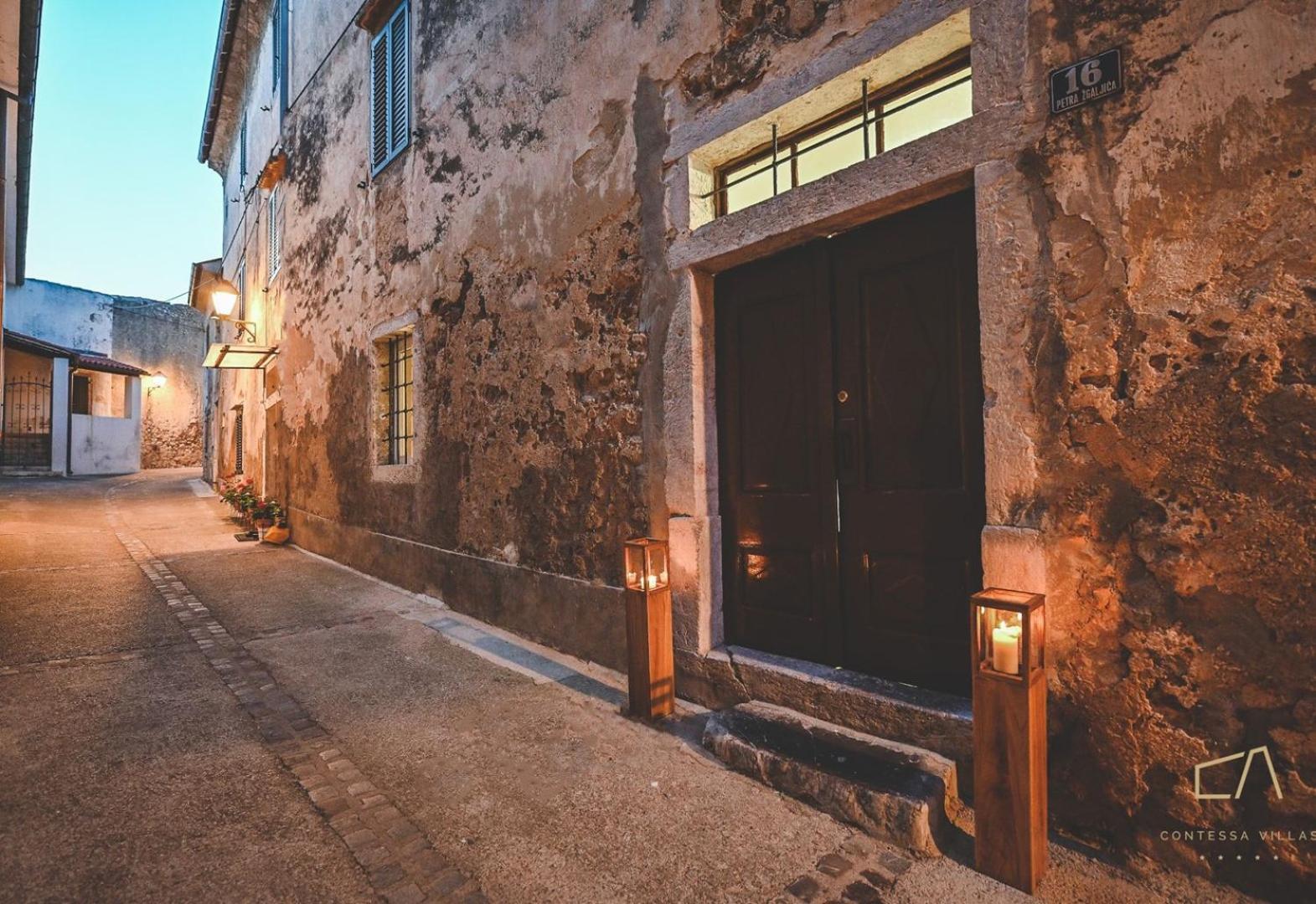 Galija Luxury Suites Krk Town Dış mekan fotoğraf